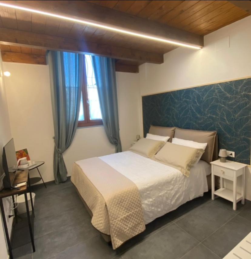 Hotel Casa Raffaela Marina Di Pisa Exterior foto